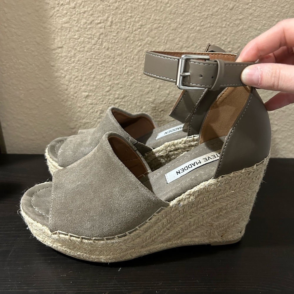 Steve Madden Wedges